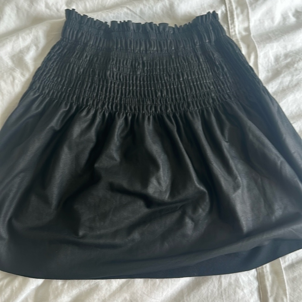 Black Zara skirt